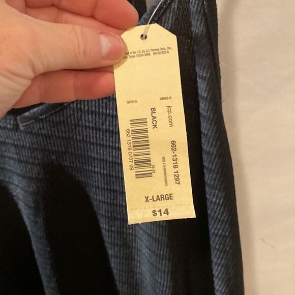 Arizona jeans black swing tank size XL juniors - Picture 3 of 4